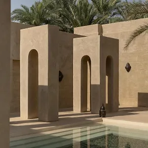 אתר נופש Bab Al Shams, A Rare Finds Desert Resort,